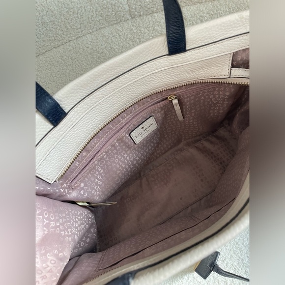 Kate Spade Black and cream bag with strap - Picture 7 of 9